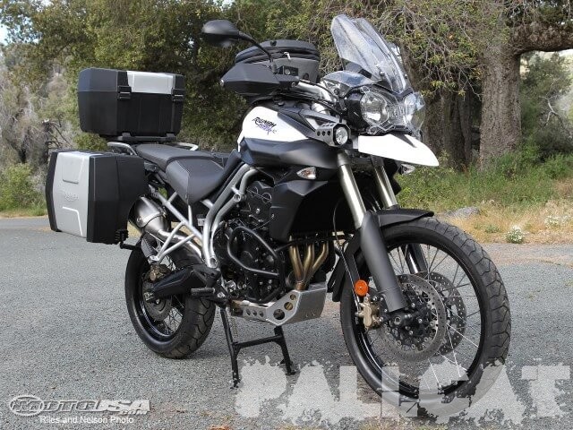 2011-Triumph-Tiger-800-1